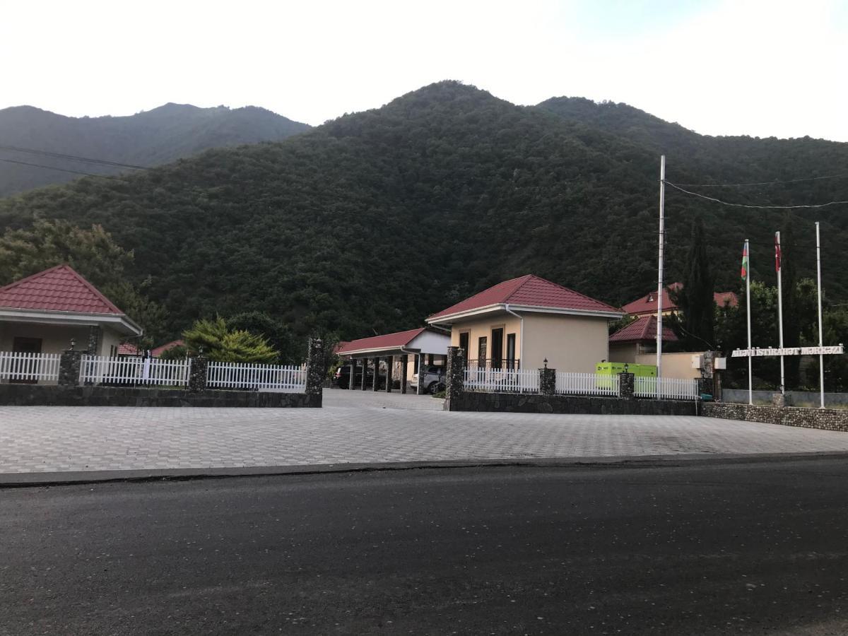 Residence Hotel Restoran Qax Εξωτερικό φωτογραφία