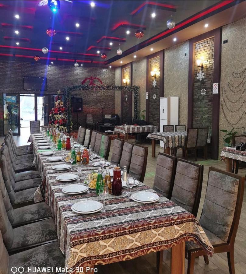 Residence Hotel Restoran Qax Εξωτερικό φωτογραφία