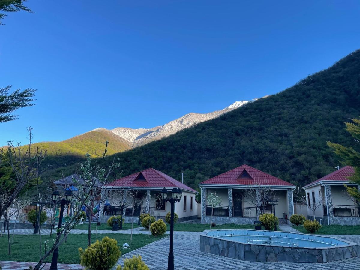 Residence Hotel Restoran Qax Εξωτερικό φωτογραφία